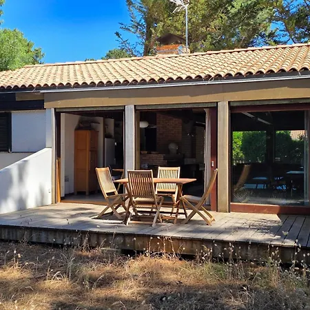 Vakantiehuis Maison Atypique 7 Pers, 2 Terrasses, Cheminee, A 1,5 Km Des Plages Et Centre - Fr-1-521-143