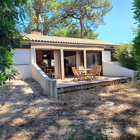 Maison Atypique 7 Pers, 2 Terrasses, Cheminee, A 1,5 Km Des Plages Et Centre - Fr-1-521-143 *